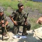 Fotografías de los 8 españoles que han participado en el conflicto. Las redes sociales han sido fundamentales para la investigación de la Policía.