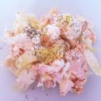 Es una forma de aprovechar los restos cuando sobra salmón de una comida anterior. Puede ser una comida completa, un entrante o un acompañamiento estupendo. Consulta la receta completa en CookPad.