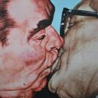 Berlín es una ciudad con un ritmo frenético: arte, cultura, música y diversión la definen. Por algo es conocida como la capital europea del clubbing. Pero además puedes aprovechar la naturaleza que rodea la ciudad y disfrutar de un montón ...