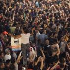 5c8b7508240000f7054d8783