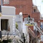 Contin&uacute;a el trabajo de los equipos de emergencia.