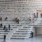 5c8aca58230000dd0423b6c8