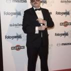 5c8a9e4b250000bd05816361