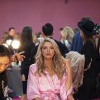 5c8aaadd360000ba1a6bd6d6