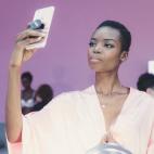 5c8aaae22500000704c96a98