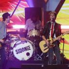 5c8b0f012500000704c9f35c