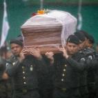 5c8b12822000009d037013d8