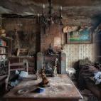 "Es difícil de creer que no hay nadie viviendo en esta casa", dice Zegwaard de esta casa llamada Casa de Vanneste.