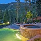 5c8b16ef360000ba1a6c6ede