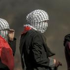 5c8a40332000009e046ee91a