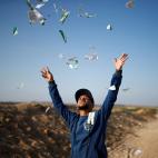 5c8a4034360000ba1a6b3aaf