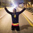 5c8a3df2250000bd0580e352