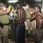 5c8a3df3250000520680e354