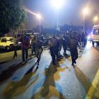 5c8a3dfa260000ea04fe17c3