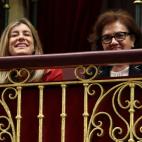 Durante el acto han estado presentes su mujer, Bego&ntilde;a G&oacute;mez (i), y su madre.