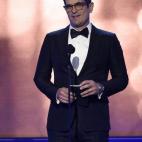 5c8b1c8c240000f404a41ca6