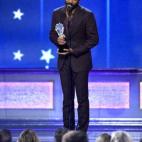 5c8b1c902000009d03702aaf