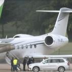 El avión privado aterriza en el aeropuerto de Vigo.