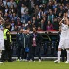 5c8ab916360000ba1a6bf242