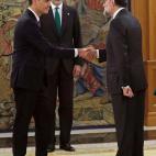 5c8a3b8e360000a61b6b358d