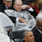 5c8ab8302000009e046f9d6a