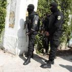 5c8aa07f2500001304c94f03