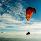 ¿Tienes uno de esos padres que le encantan los deportes de riesgo? ¿El año pasado experimentó con parapente y está pensando en realizar puenting? ¿O quizás no llega a esos extremos pero le encantaría hacer una ruta en 4x4? Lo perfecto en...