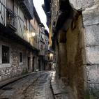 A tu padre le encanta leer, cultivarse, visitar museos… Se emociona al descubrir los acontecimientos históricos de lugares poco conocidos por la mayoría de los mortales. En este caso, aunque tus opciones son infinitas, te proponemos una esca...