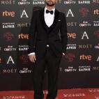 Vestido con esmoquin de Salvatore Ferragamo de terciopelo