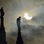 5c8aa0d3360000c81a6bbd3d