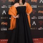 5c8a4fb8250000580680fc00