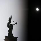 5c8aa0d5230000d504235f9a