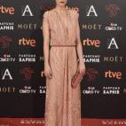 La actriz y directora, nominada a la mejor dirección novel por Requisitos para ser una personal normal, vestida de Dolores Promesas Heaven