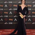 Vestida de Rubén Hernández Costura