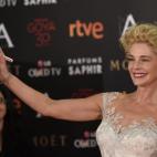 5c8a4fd53b000072066bd346