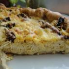 El aspecto esponjoso se consigue con nata, huevos y queso emmental. Mira aquí los pasos para prepararlo.