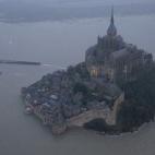 5c8aa130360000e01c6bbe35