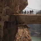 5c8aa1192500000704c950a4