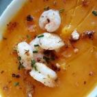 Las gambas decoran y le dan al plato un toque más festivo. Mira en Cookpad cómo prepararla.