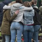 5c8aa1de360000ba1a6bbff2