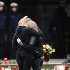 5c8aa1df2500000704c952b1