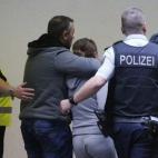 5c8aa1fc24000093024c2267