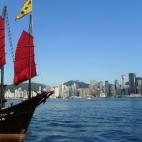 5c8aa1cf250000e203c95284