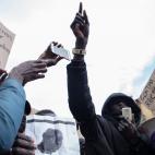 5c8a75082500000704c910e2