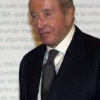 Leopoldo Rodés Castañé, fallecido el 8 de julio a los 80 años en un accidente de trafico, destacó por su larga trayectoria empresarial en Cataluña y su labor como mecenas cultural, además de ser uno de los impulsores de la candidatura de ...