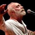 El cantautor Javier Krahe falleció en su casa de Zahara de los Atunes (Cádiz) el domingo 12 de julio de 2015. Krahe (Madrid, 1944) había publicado más de 15 discos y ha participado con artistas como Joaquín Sabina o Alberto Pérez. En 2012 ...