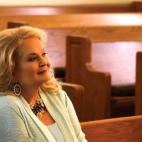 La cantante de country estadounidense Lynn Anderson, ganadora de un premio Emmy en 1971 por su interpretación de Rose Garden, murió de un ataque al corazón la noche del jueves 30 de julio al viernes 31, informó el centro hospitalario Vanderb...