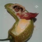 De jamón serrano, huevo y champiñones. Ésta es la receta completa.