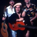 Paco de Lucía grabó una treintena de discos: desde el Friday night in San Francisco, grabado con John McLaughlin y Al Di Meola, del que se vendieron más de un millón de copias a su trabajo Cositas Buenas, del año 2004. En la imagen, Paco de...