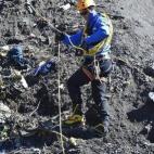 5c8aa2552500000d04c953c6